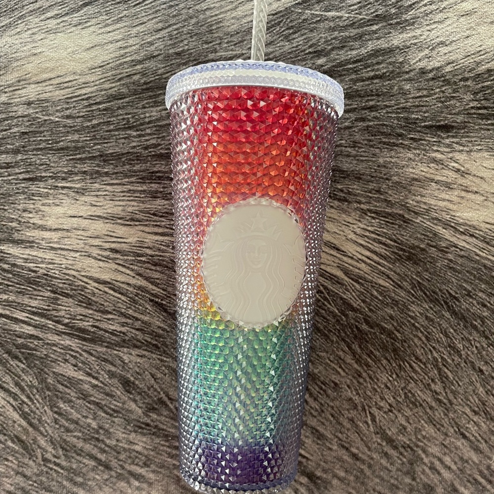 NWT - Starbucks Venti (24oz) Rainbow Studded Textured Reusable Tumbler